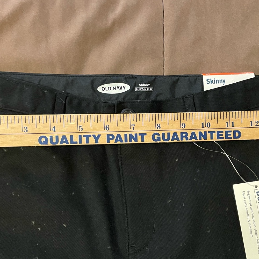 NWT Old Navy Skinny (Built In flex) *blemished With Spots